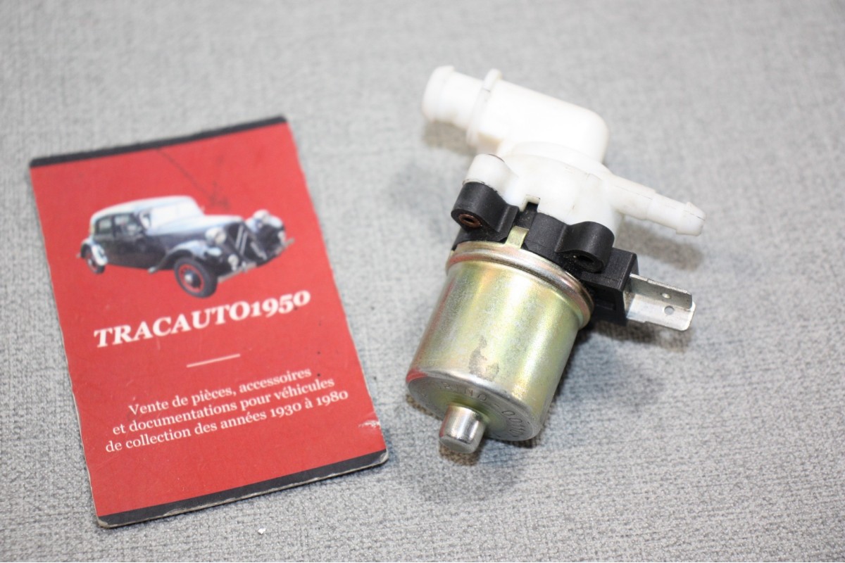 POMPE DE LAVE GLACE ELECTRIQUE 12V ISOLA 1107...AUTOS DIVERS