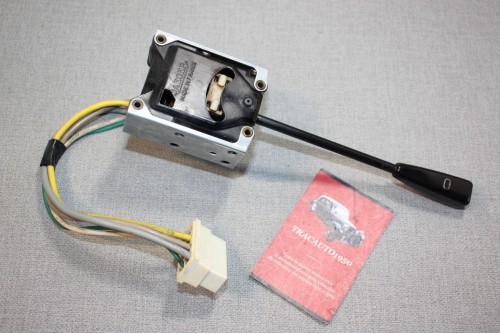 COMMODO D'ECLAIRAGE/KLAXON JAEGER 300020/01...R12 R6