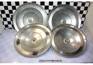 JEU DE 4 ENJOLIVEURS DE ROUE METAL D/300mm...PEUGEOT 403 404