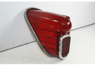 CABOCHON DE FEU ARRIERE GAUCHE PK 3970...4CV 2ème MODELE 1953 - 195...