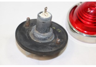 FEU ARRIERE D/G AXO 303...CITROEN 2CV AK AMI 6 MEHARI HY DS BREAK -...