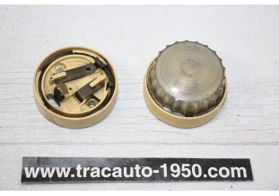 LOT DE PLAFONNIERS PRELYO-HUSSEX...4CV DAUPHINE R4 ESTAFETTE CITROEN 2CV