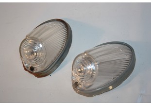 PAIRE DE CABOCHONS DE FEUX AVANT PK 3101...RENAULT ESTAFETTE - Trac...