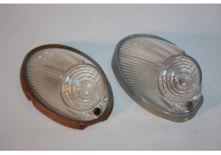 PAIRE DE CABOCHONS DE FEUX AVANT PK 3101...RENAULT ESTAFETTE - Trac...