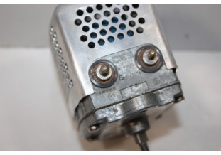 MOTEUR D'ESSUIE GLACE SEV MARCHAL TYPE 56 6V...AUTOS ANCIENNES DIV...