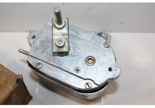 MOTEUR D'ESSUIE GLACE SEV MARCHAL TYPE 56 96174 6V...AUTOS ANCIENN...