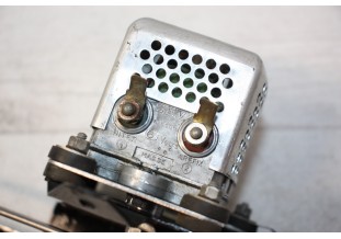 ENSEMBLE MOTEUR D'ESSUIE GLACE 6V ET MECANISME SEV MARCHAL...CITROEN 2CV