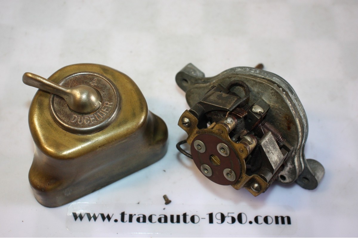 MOTEUR D'ESSUIE GLACE 6V DUCELLIER 1223...AUTOS ANCIENNES DIVERS