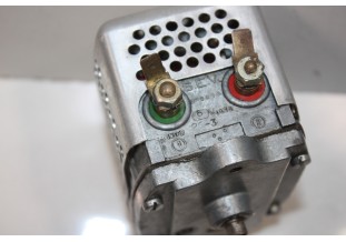 MOTEUR D'ESSUIE GLACE SEV MARCHAL TYPE 55 6V...AUTOS ANCIENNES DIV...