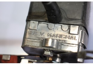 MOTEUR D'ESSUIE GLACE 12V SEV MARCHAL...AUTOS ANCIENNES DIVERS