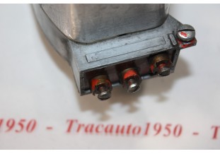 MOTEUR D'ESSUIE GLACE BOSCH 08005529 6V...AUTOS ANCIENNES DIVERS