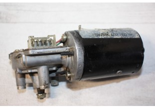 MOTEUR D'ESSUIE GLACE 12V SWF SWMK 402760...PEUGEOT 205 GTi