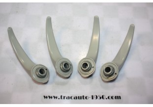 JEU DE 4 POIGNEES DE PORTES INTERIEURES GRISES...PEUGEOT 203 403
