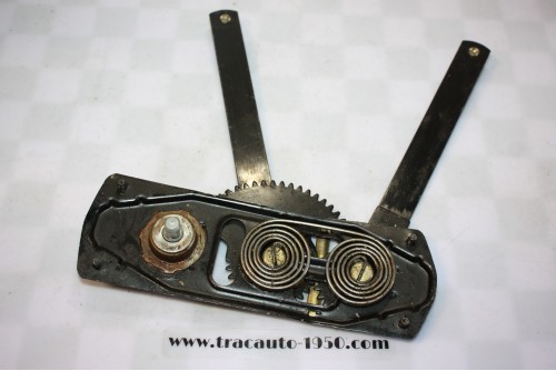 MECANISME DE LEVE VITRE AVANT DROIT...PEUGEOT 203 av 1953