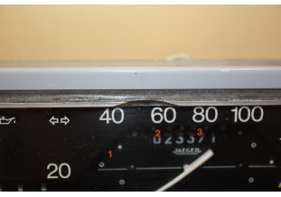 COMBINE BLOC COMPTEUR 12V JAEGER 140 KM/H...RENAULT R4 4L 1975/82