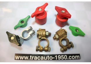 LOT DE COSSES ROBINETS COUPE CIRCUIT DIVERS...AUTOS DIVERS