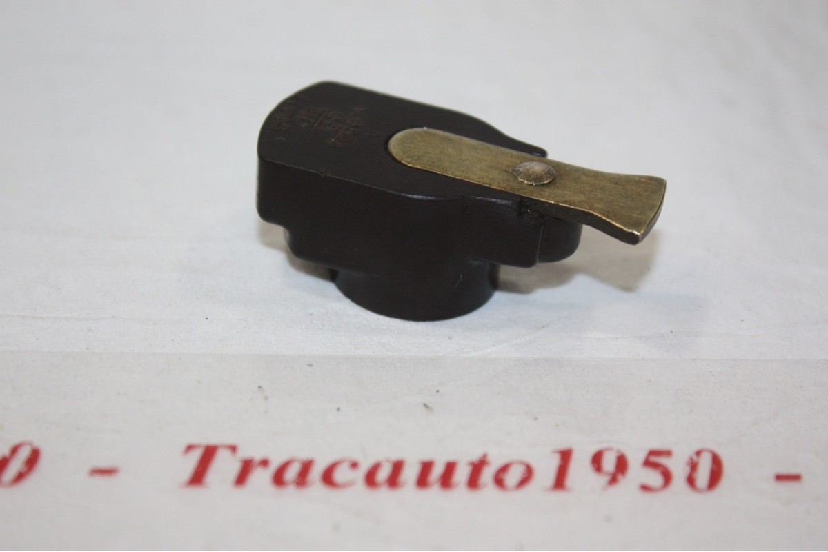 ROTOR LUCAS 404923 POUR ALLUMEUR LUCAS 6 CYL...AUTOS ANGLAISES DIVE...