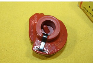 ROTOR BOSCH 1234332302 POUR ALLUMEUR BOSCH 4 CYL...AUDI 80 GOLF 1 GTI