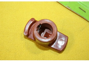 ROTOR BOSCH 1234332213 POUR ALLUMEUR BOSCH 4 CYL...AUTOS DIVERSES voir descriptif