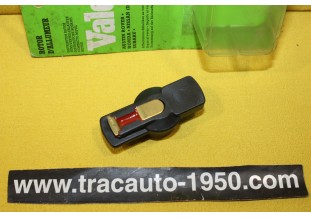 ROTOR HITACHI 4466-1600 POUR ALLUMEUR 4 CYL...DATSUN HONDA SUBARU