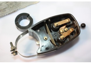 COMMODO DE CLIGNOTANT "L'INFAILLIBLE" ACCESSOIRE D'EPOQUE...2CV TRACTION JUVA