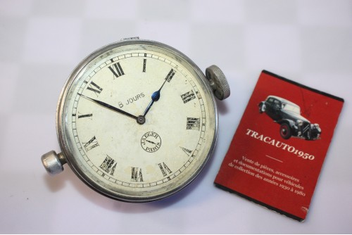 MONTRE DE BORD JAEGER 8 JOURS Ø/80mm...AUTOS ANCIENNES COLLECTIONS