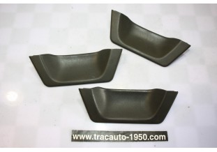 JEU DE 3 COQUILLES ENJOLIVEURS DE POIGNEES DE PORTES...AUTOS DIVERS