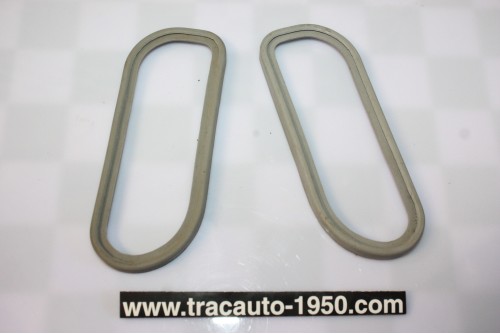 PAIRE DE JOINTS DE FEUX ARRERES PK 3960 D/G...RENAULT 4CV 1954/61