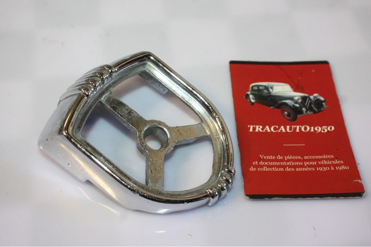 ENTOURAGE CHROME D'ECUSSON DE CALANDRE H/48mm...AUTOS ANCIENNES COLLECTION