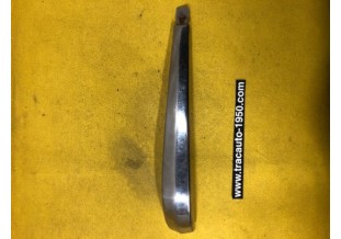 ENJOLIVEUR DE CAPOT REMPLACE LE LION...PEUGEOT 403