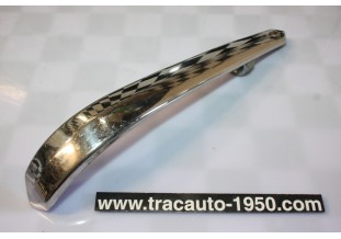 CIMIER ENJOLIVEUR DE CAPOT...PEUGEOT 403 ts types Voir descriptif