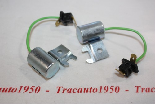 LOT DE 2 CONDENSATEURS BOSCH STANDARD 1237330295...AUTOS DIVERS