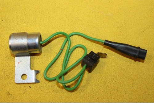 CONDENSATEUR BOSCH 1237330307...OPEL KADETT