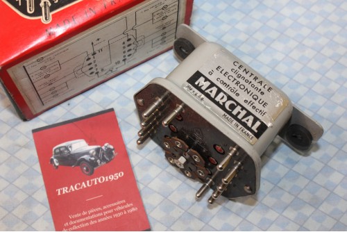 CENTRALE CLIGNOTANTE MARCHAL CPL 430 12V 11 BORNES...AUTOS CAMIONS DIVERS