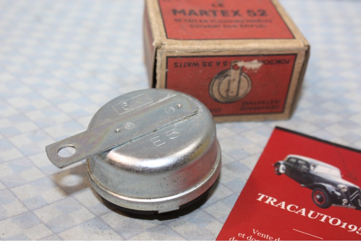 RELAIS CLIGNOTANT MARCHAL MARTEX 52 6V 5A 35W 4 BORNES...AUTOS DIVERSES