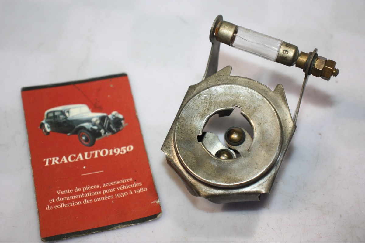PORTE AMPOULE PHARE/VEILLEUSE Ø/46MM...AUTOS AVANT GUERRE