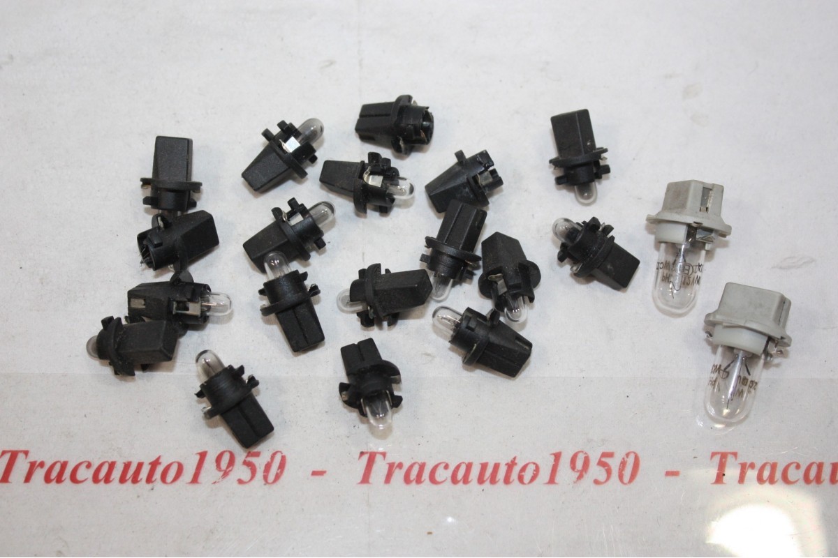 LOT DE LAMPES D'ECLAIRAGE DE  TABLEAU DE BORD JAEGER...PEUGEOT DIV...