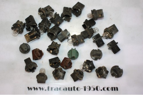 LOT DE PORTES AMPOULES D'ECLAIRAGE DE COMPTEUR JAEGER...PEUGEOT CITROEN RENAULT