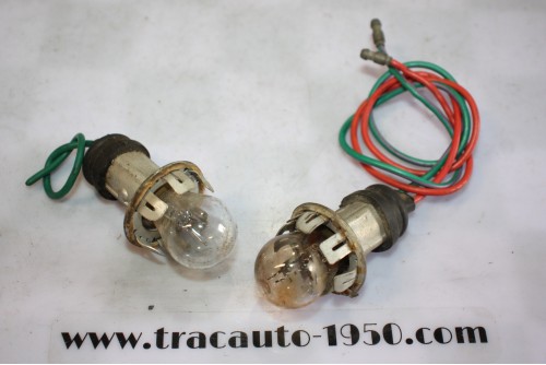 2 PORTES AMPOULES DE FEUX AV/AR LUCAS...AUSTIN ROVER FORD