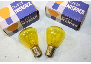 LOT DE 2 AMPOULES DE PHARES 6V 45W NORMA 1221...AUTOS ANCIENNES