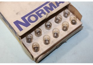 BOITE DE 10 AMPOULES TEMOINS 6V 4W BA9S NORMA/PHILIPS...AUTOS MOTOS ANCIENNES