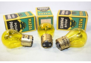 LOT DE 3 AMPOULES DE PHARES 12V 18/18W MAZDA 2123...VELOMOTEURS MOTOS ANCIENNES