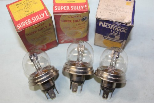 3 AMPOULES CODE/PHARE 12V 45/40W CE P45T NORMA 103...AUTOS DIVERS