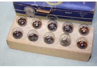 BOITE DE 10 LAMPES GRAISSEURS 12V 5W BA15 S RING...AUTOS ANCIENNES DIVERSES