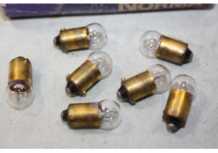 7 LAMPES TEMOINS 12V 2W BA9 S NORMA 1523...AUTOS ANCIENNES DIVERSES