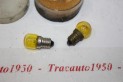 LOT DE 2 AMPOULES DE FEUX  6volts...VELOS BICYCLETTES VELOMOTEURS ANCIENS