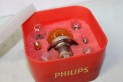 COFFRET DE LAMPES DE SECOURS 12V IODE CE PHILIPS...PEUGEOT 204 ET DIVERS