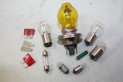 COFFRET DE LAMPES DE SECOURS 12V H4 60/55W P43T...AUTOS DIVERSES