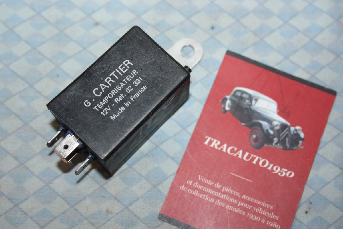 RELAIS TEMPORISATEUR 12V G. CARTIER 02331 4 BORNES...AUTOS DIVERSES