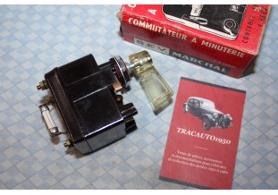 COMMUTATEUR DE CLIGNOTANT A MINUTERIE 24V SEV MARCHAL 420-4...CAMIONS TRACTEURS DIVERS